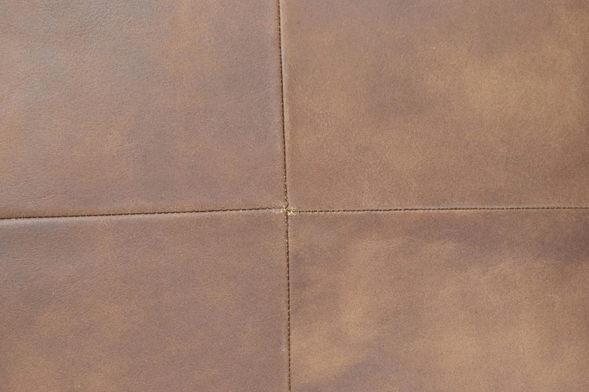 Luxury Genuine Leather Pillow | TRDPL05 - Image 3