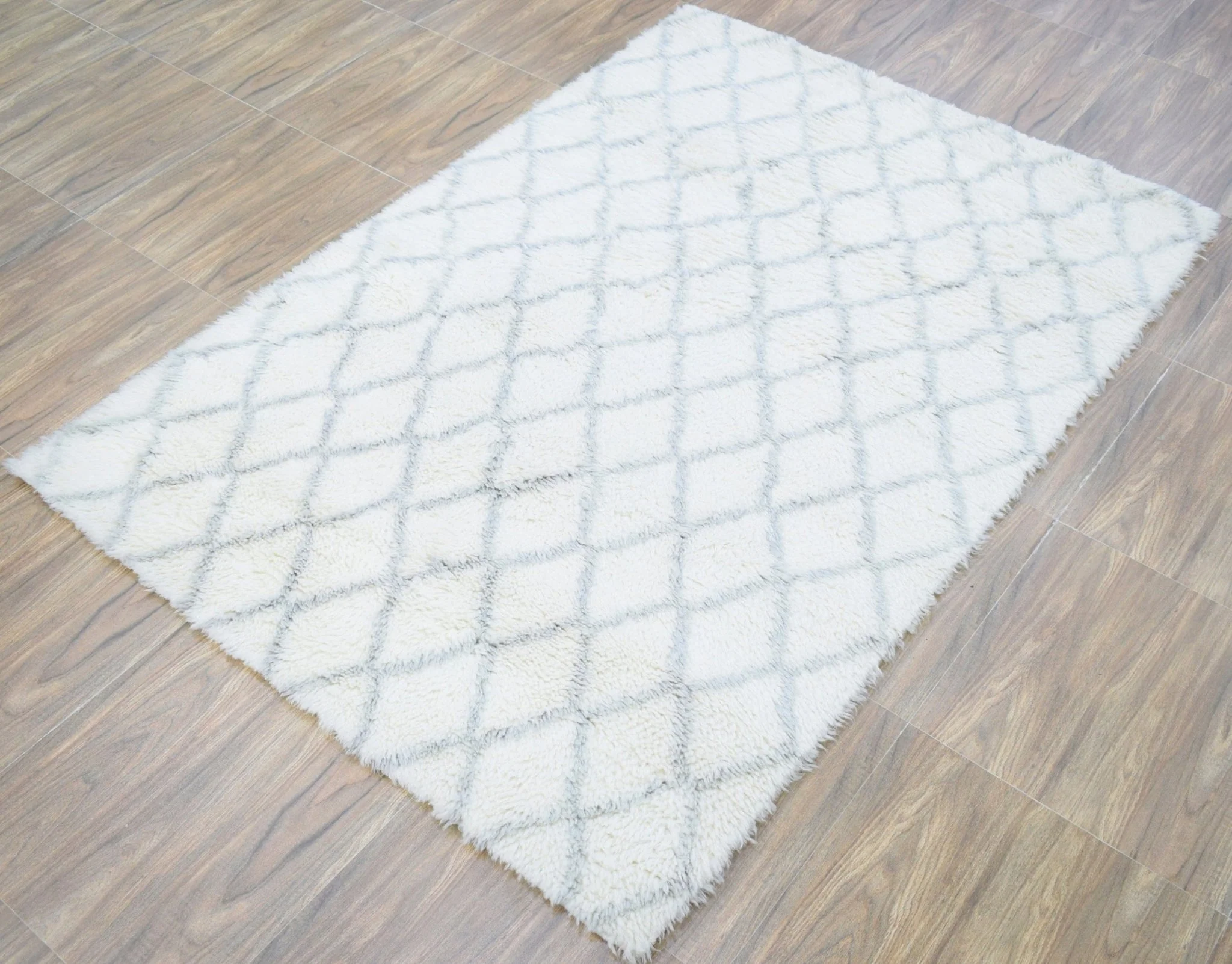 Ivory and Charcoal 4x6, 5x8 Rug Modern Handmade New Zealand Wool Area Rug The Rug Decor |TRD1715 - Image 3