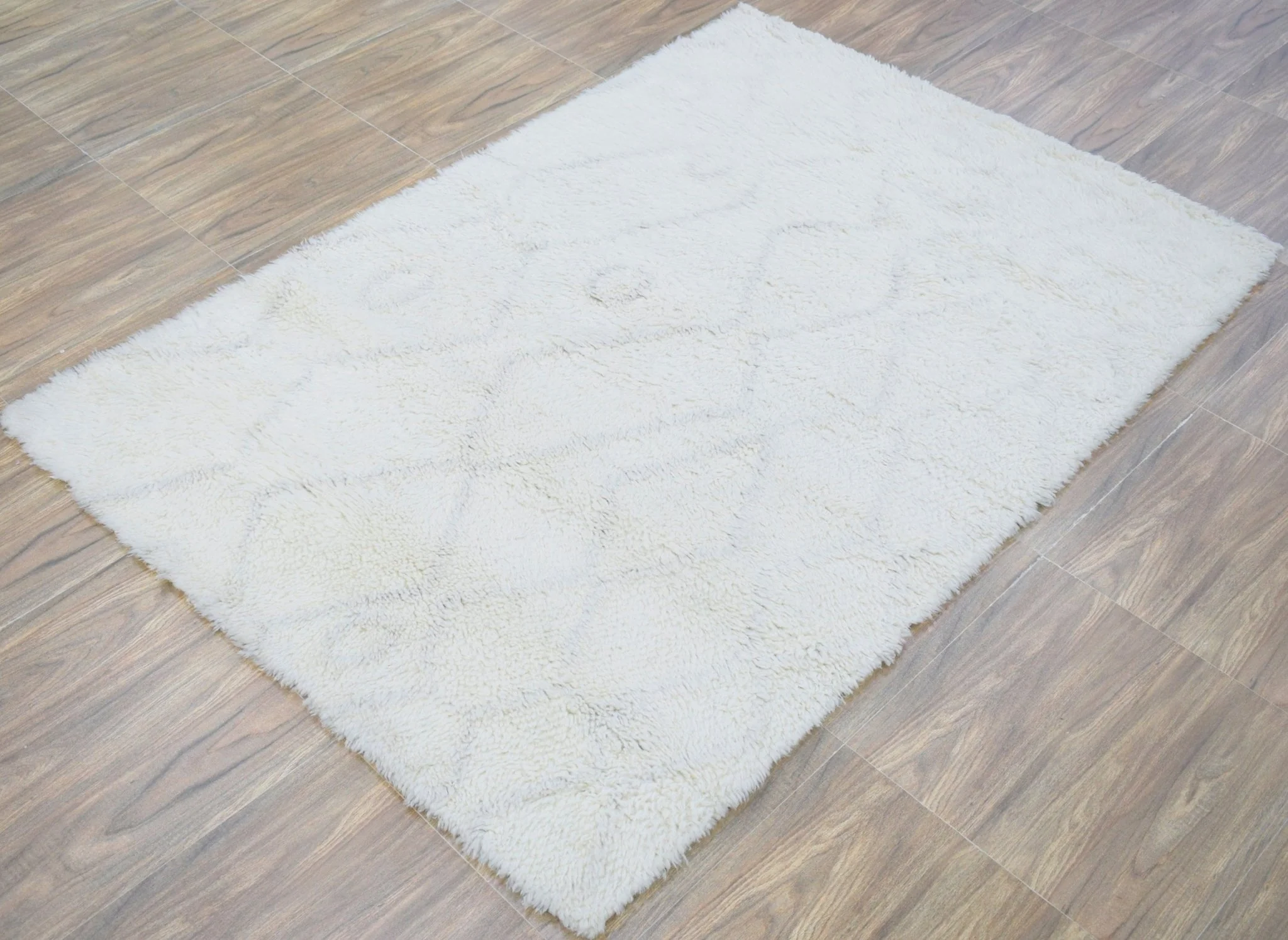 Ivory and charcoal 4x6, 5x8 Rug Modern Handmade New Zealand Wool Area Rug | The Rug Decor |TRD1719 - Image 3