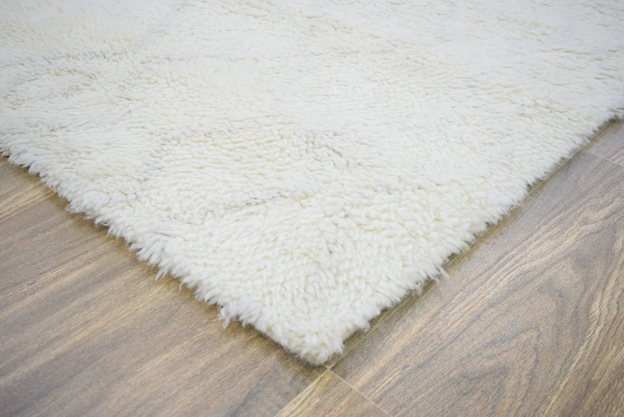 Ivory and charcoal 4x6, 5x8 Rug Modern Handmade New Zealand Wool Area Rug | The Rug Decor |TRD1719 - Image 6