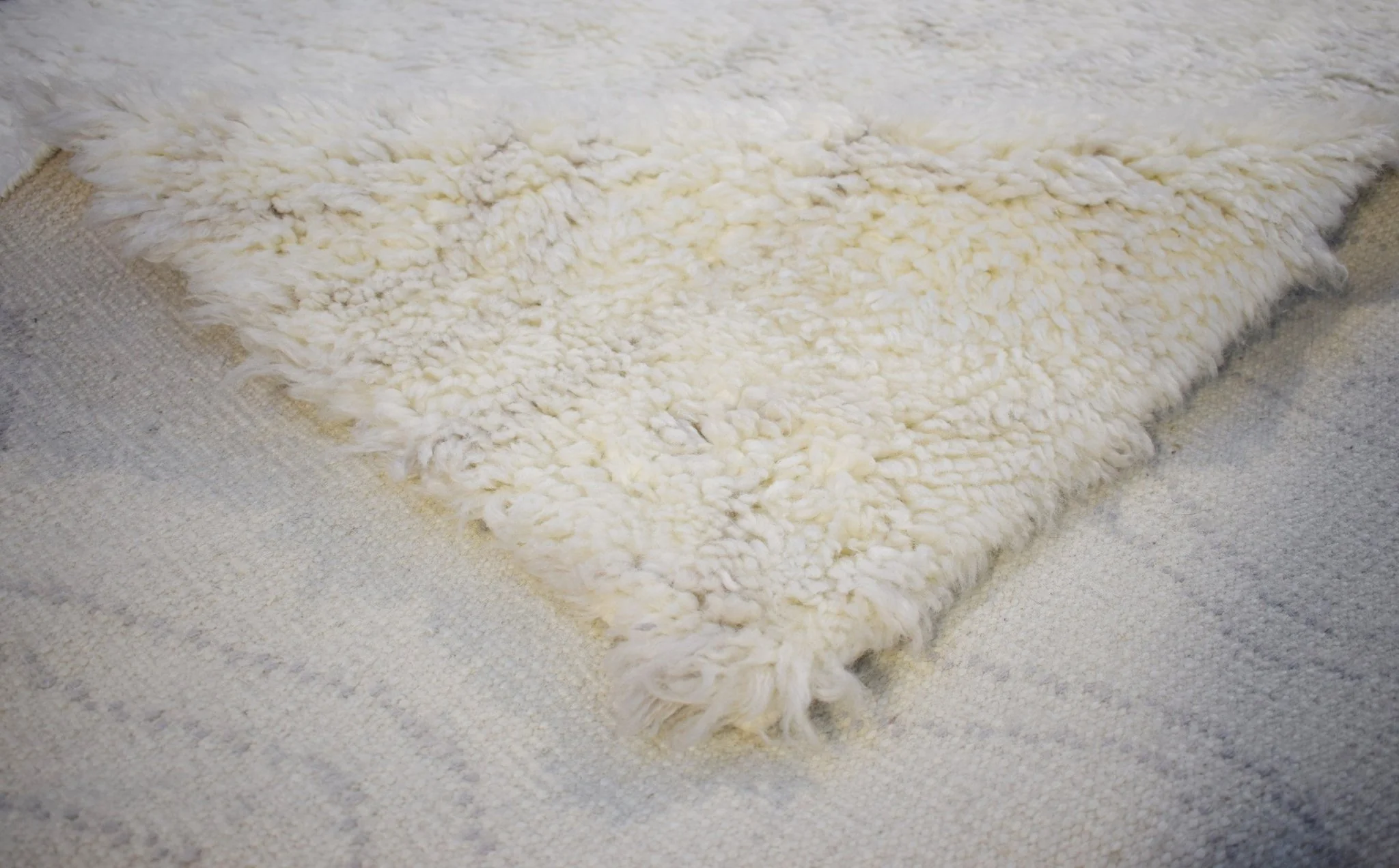 Silver and Charcoal 5X8 Rug Modern Handmade New Zealand Wool Area Rug | TRD172158 - Image 8